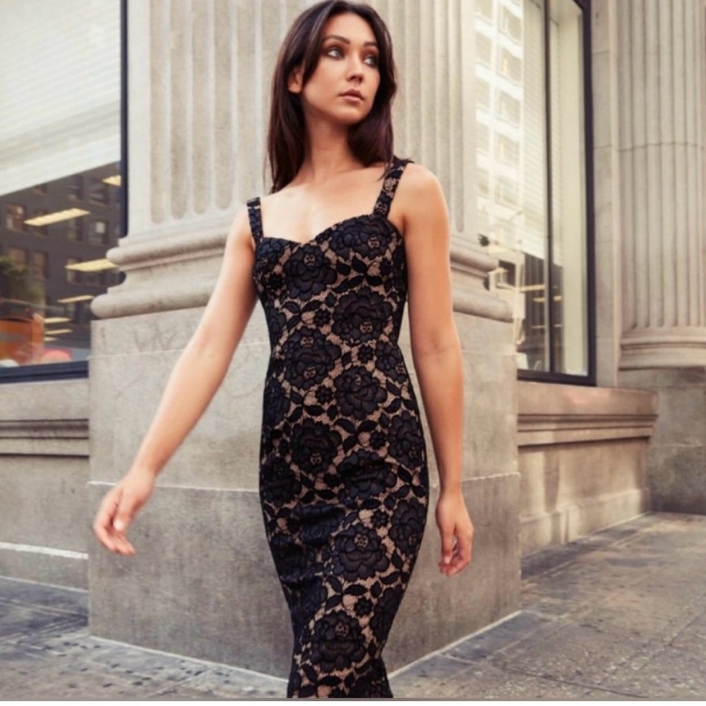 NWOT Dress The Population Nicole Lace Overlay  cocktail dress size S